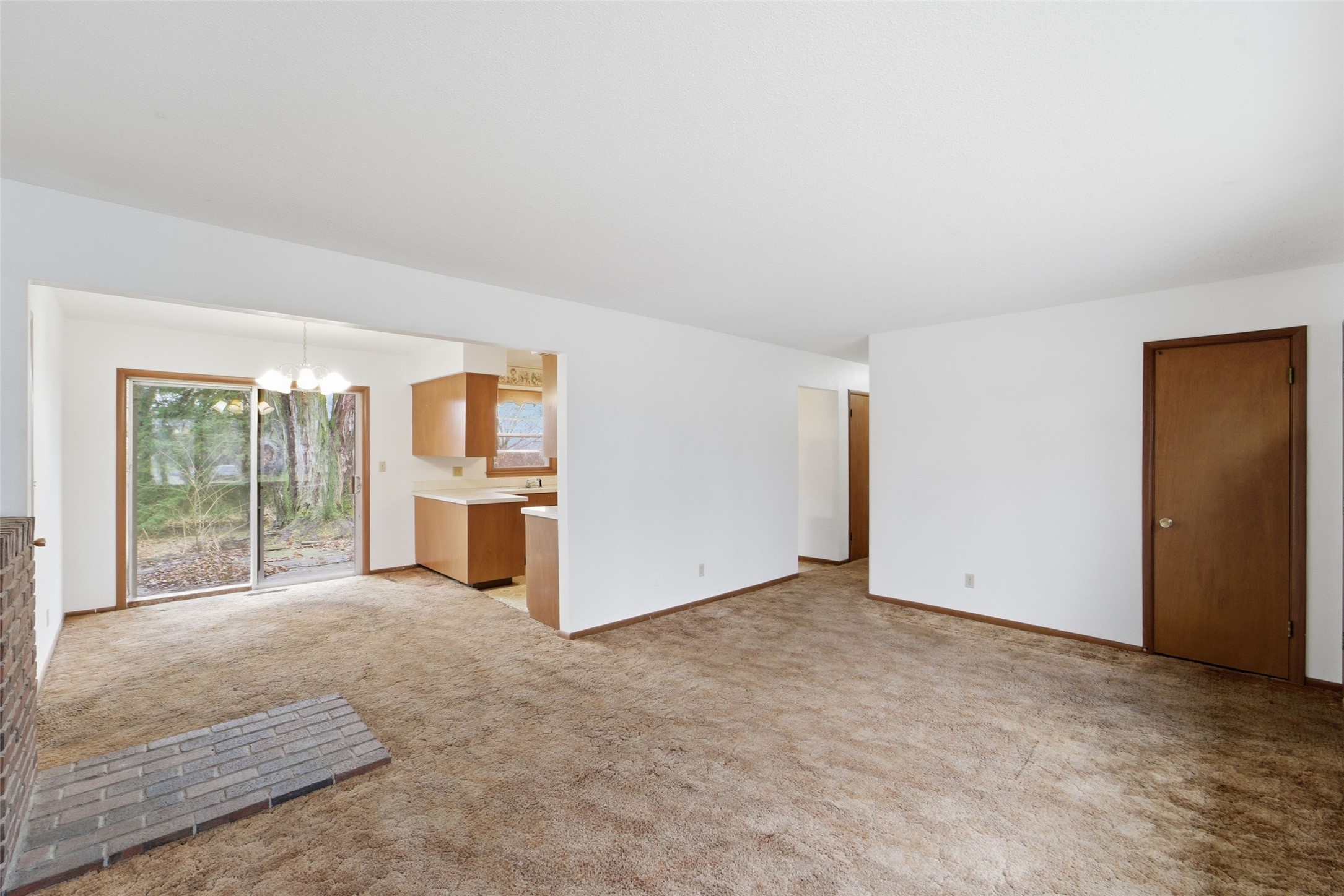 1301 SW Kenworthy Drive