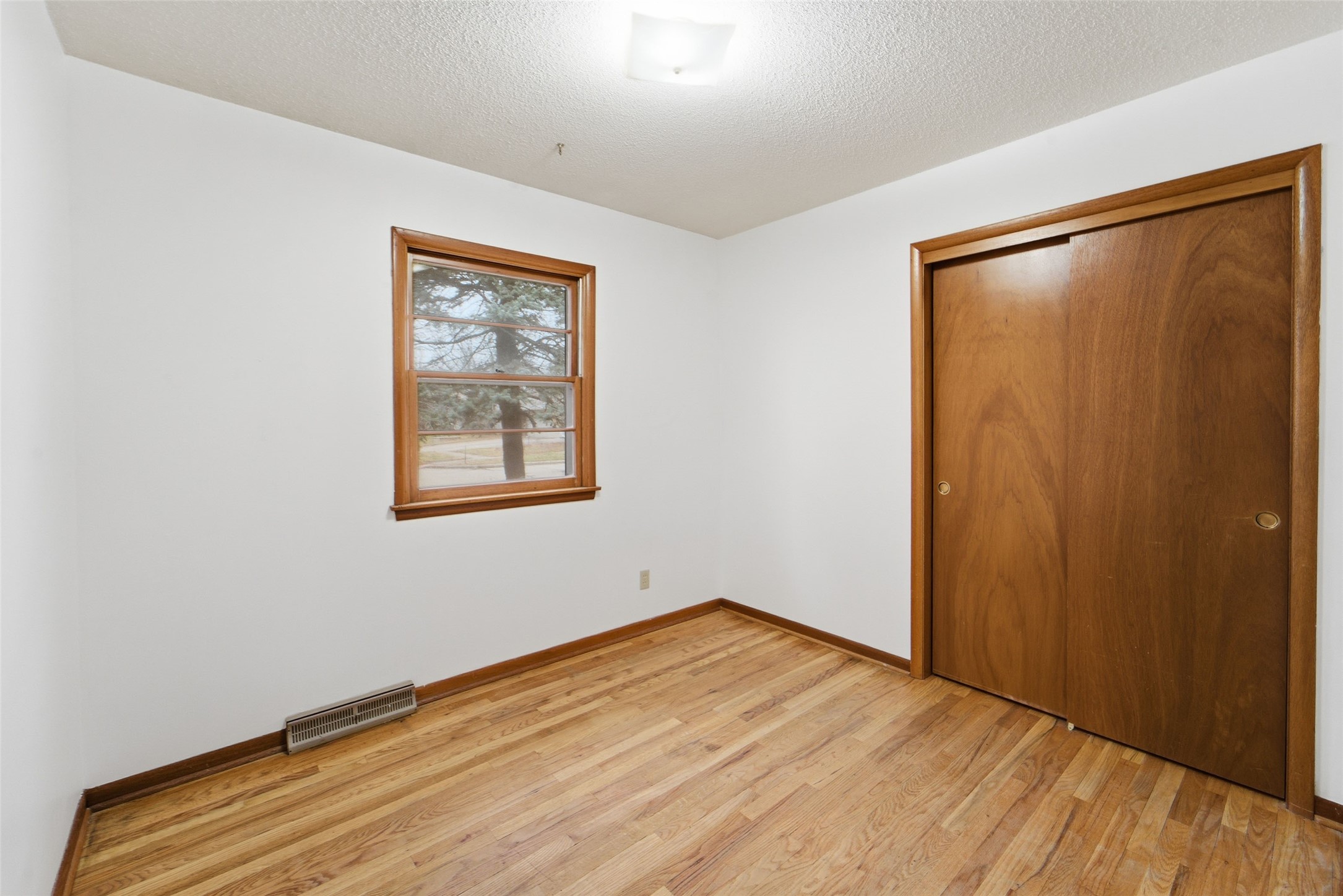 1301 SW Kenworthy Drive