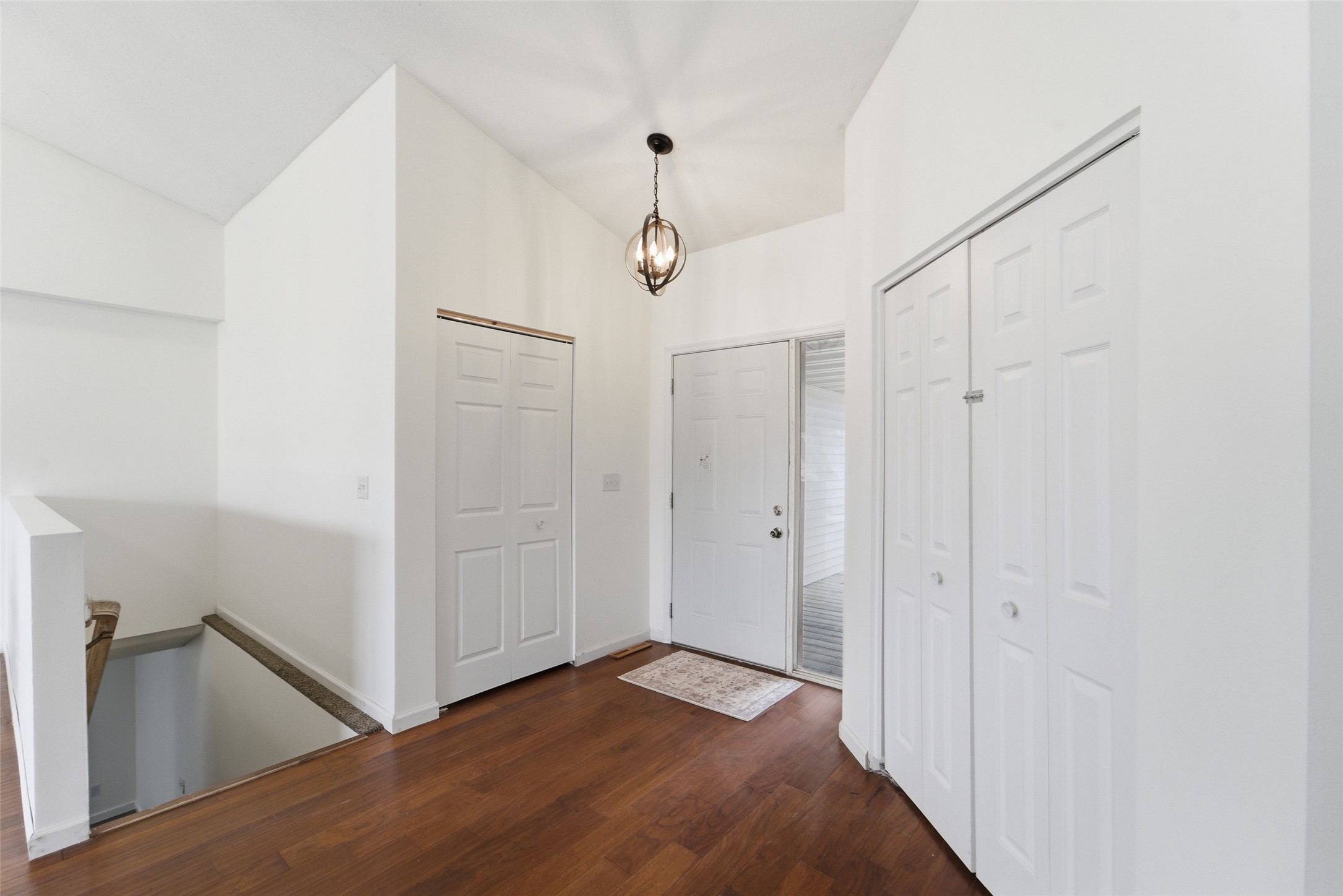 201 Oakridge Drive
