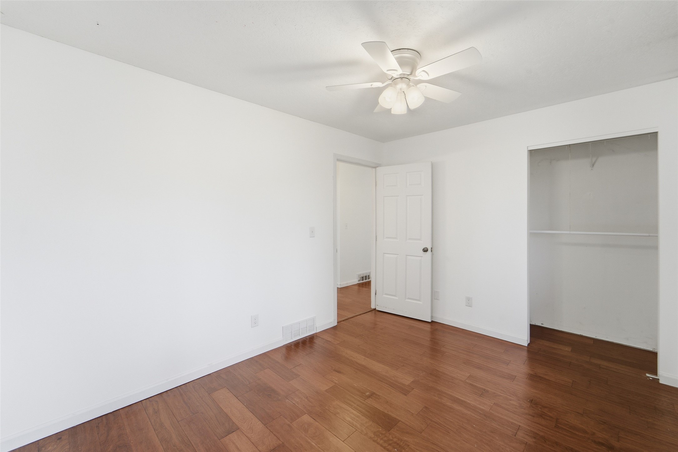 201 Oakridge Drive