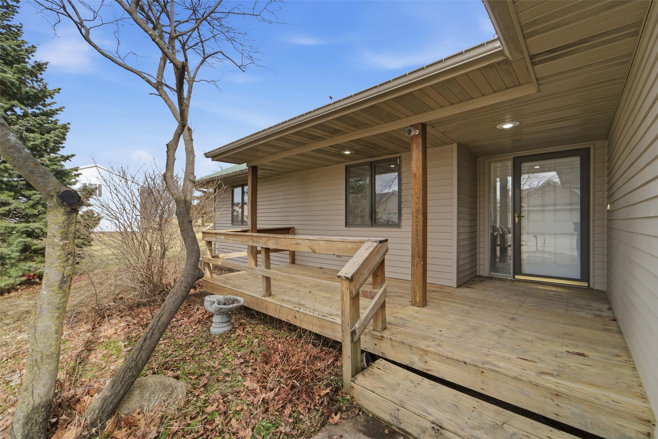 201 Oakridge Drive