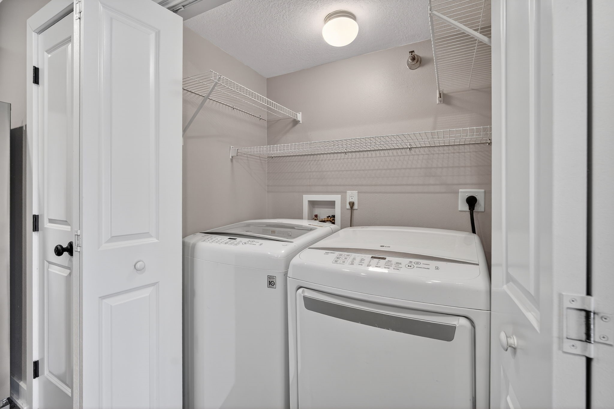 5916 Sutton Place 3