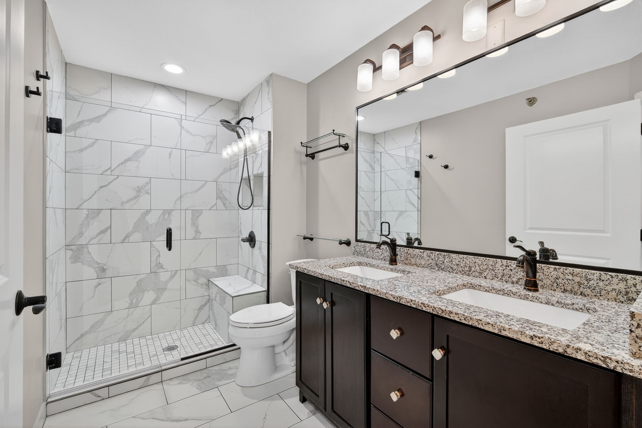 5916 Sutton Place 3