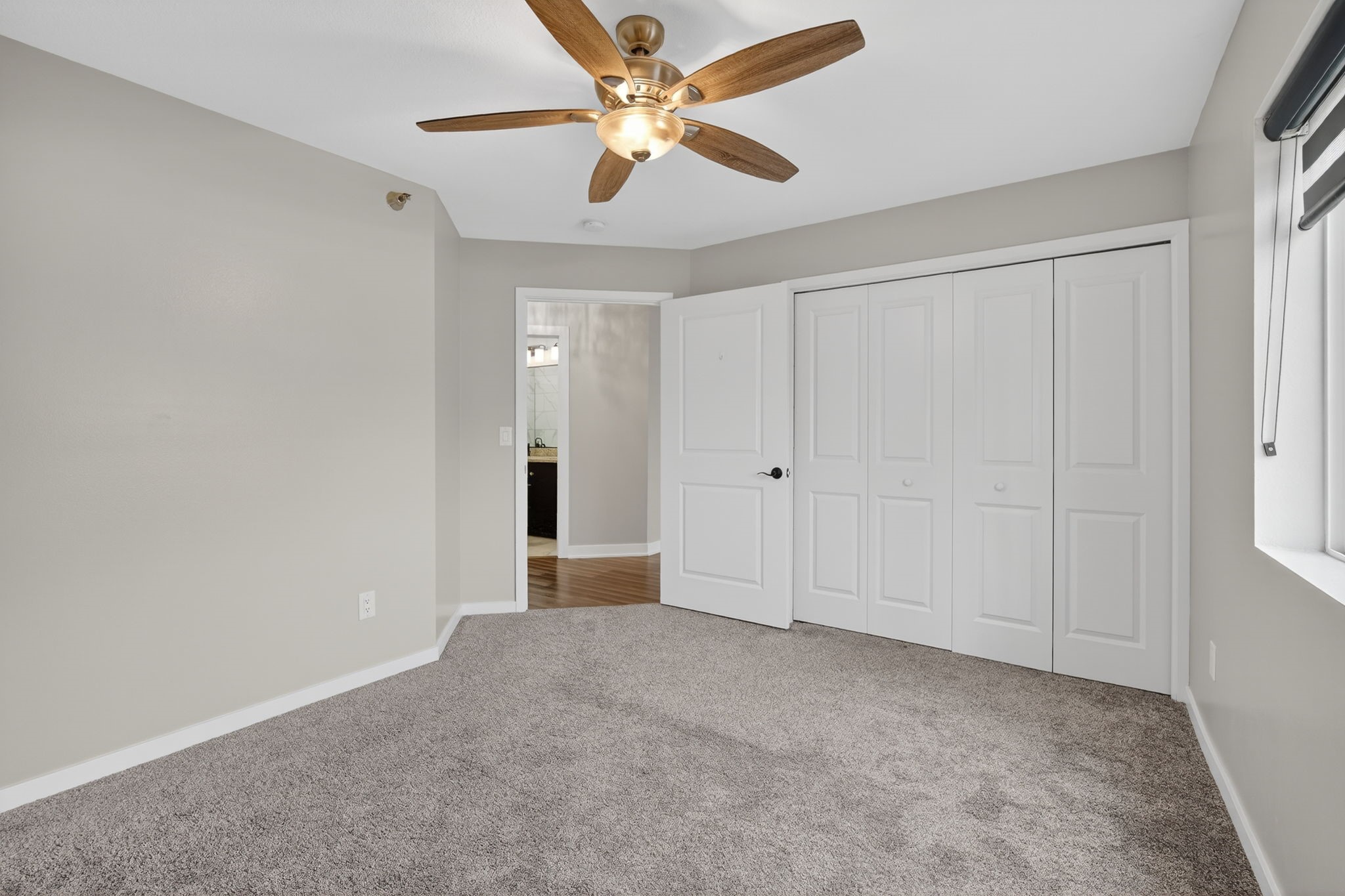 5916 Sutton Place 3