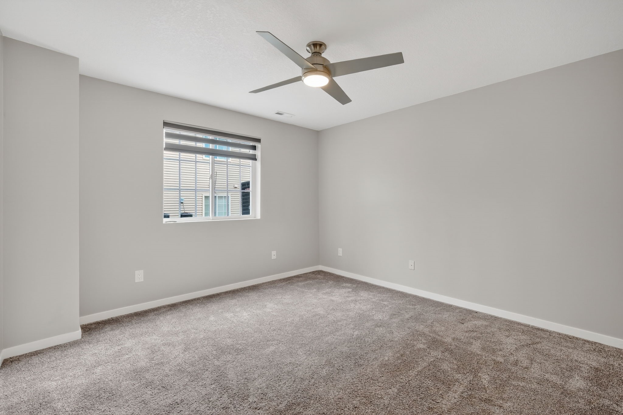 5916 Sutton Place 3