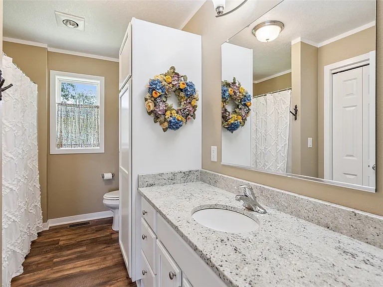 13537 Tripoli Street