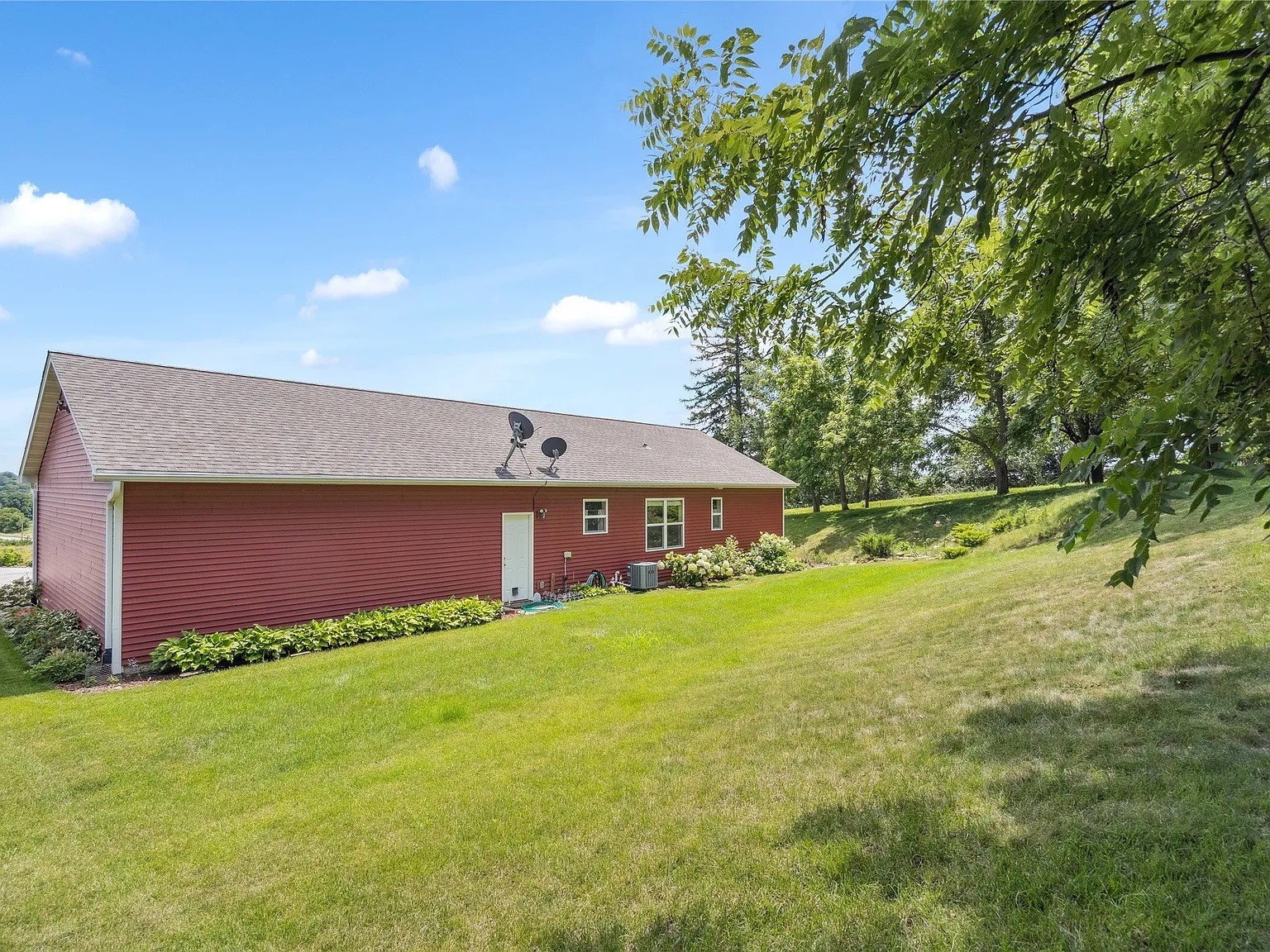 13537 Tripoli Street