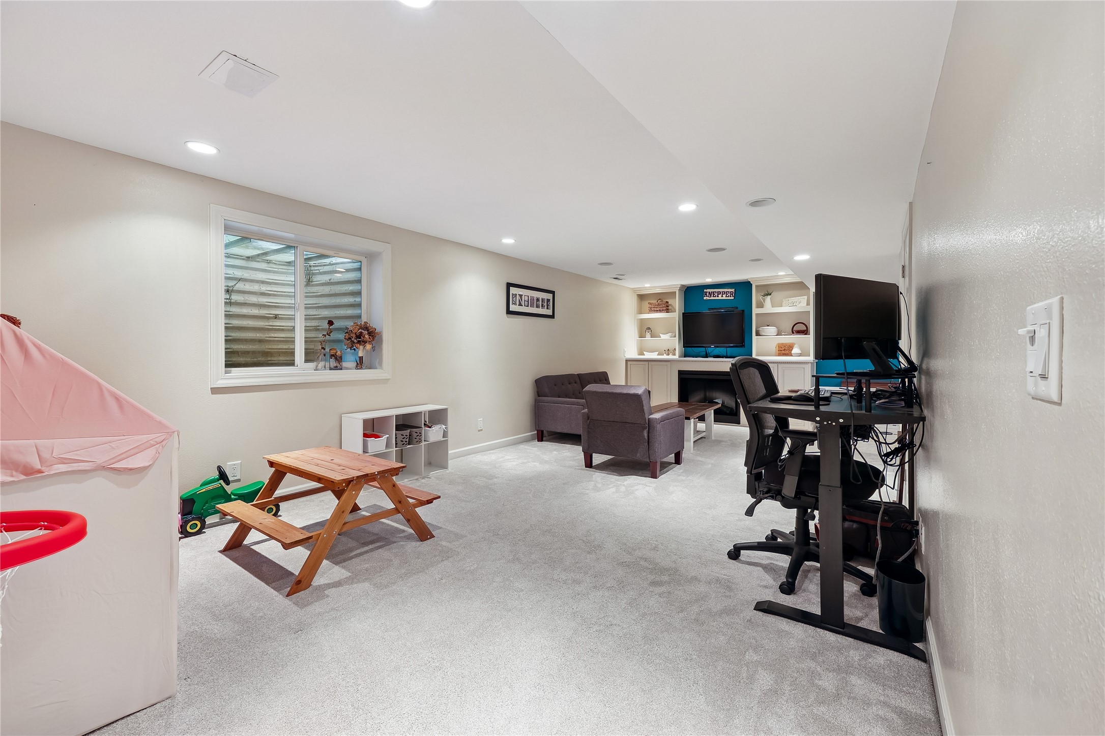 504 SW 48th Street