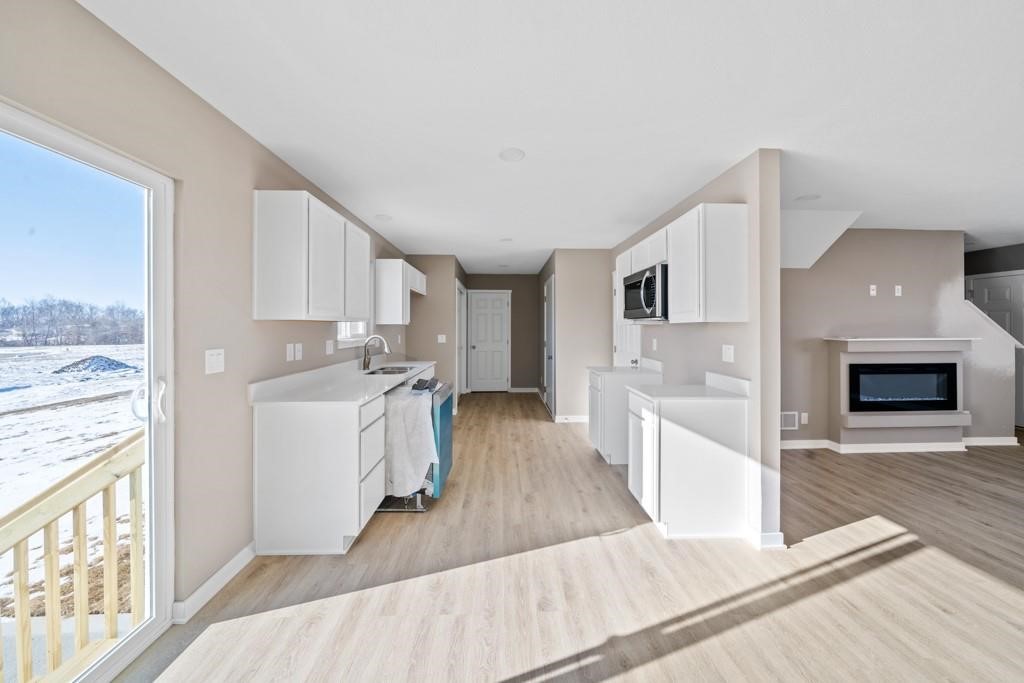 102 E Sycamore Street