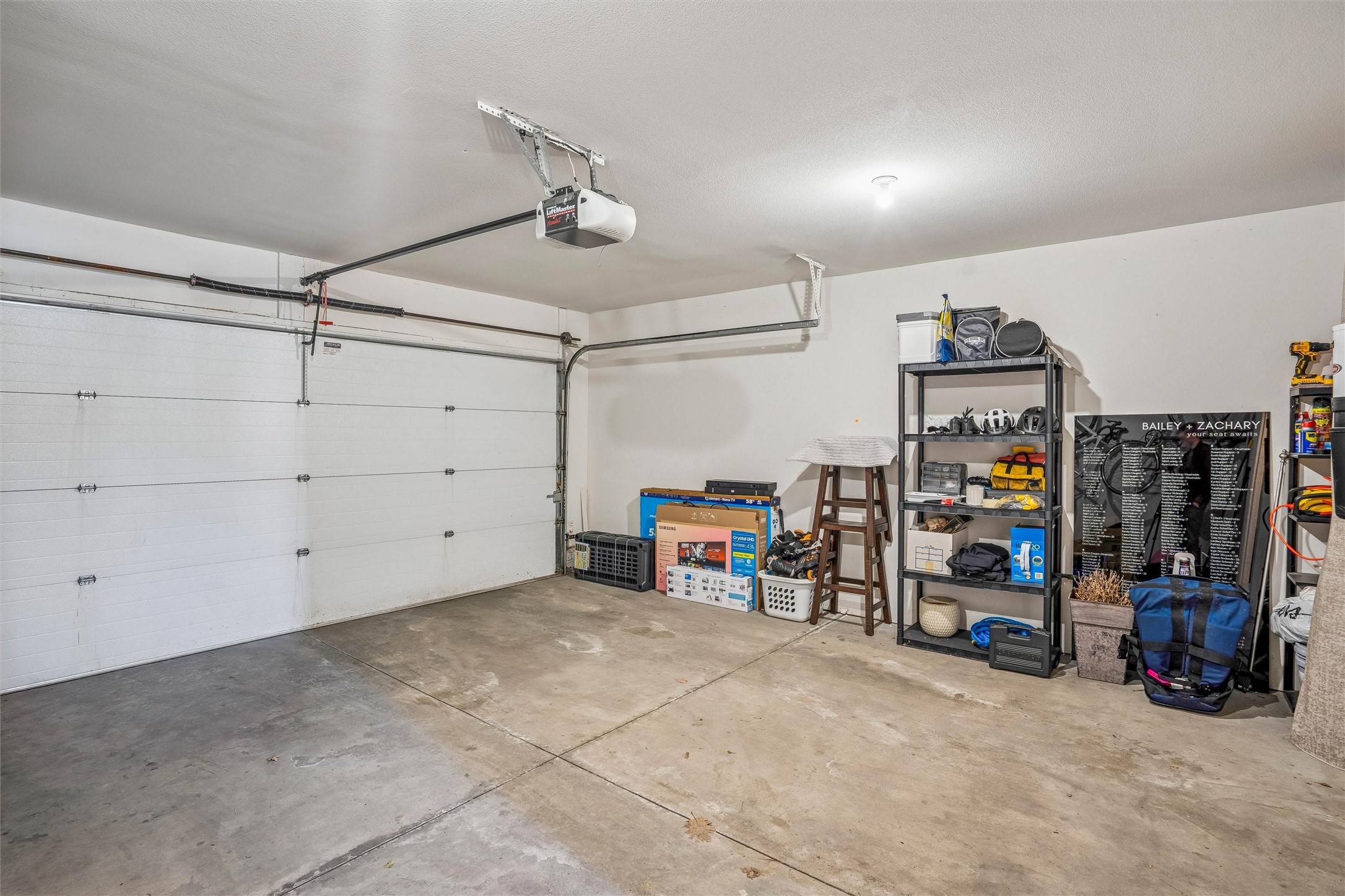 6883 Jack London Drive