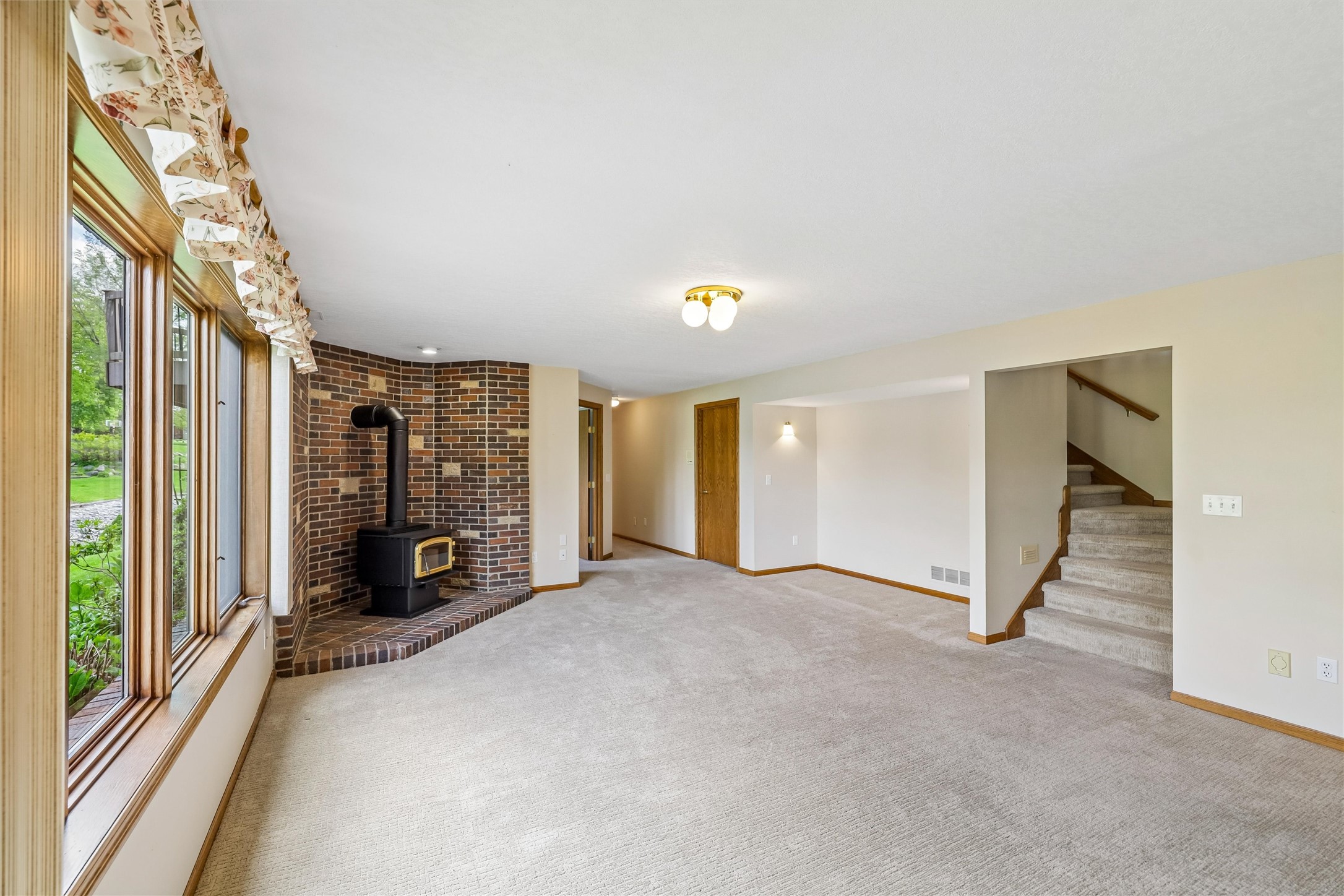 510 SE Southfork Drive