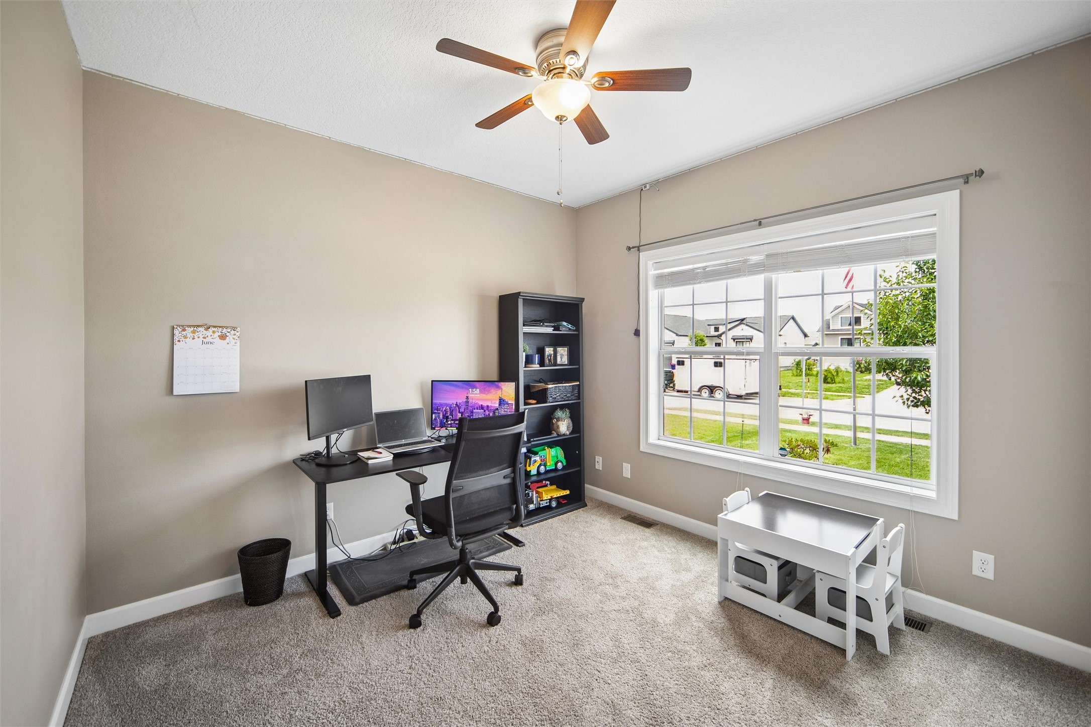 309 Summit Circle NW