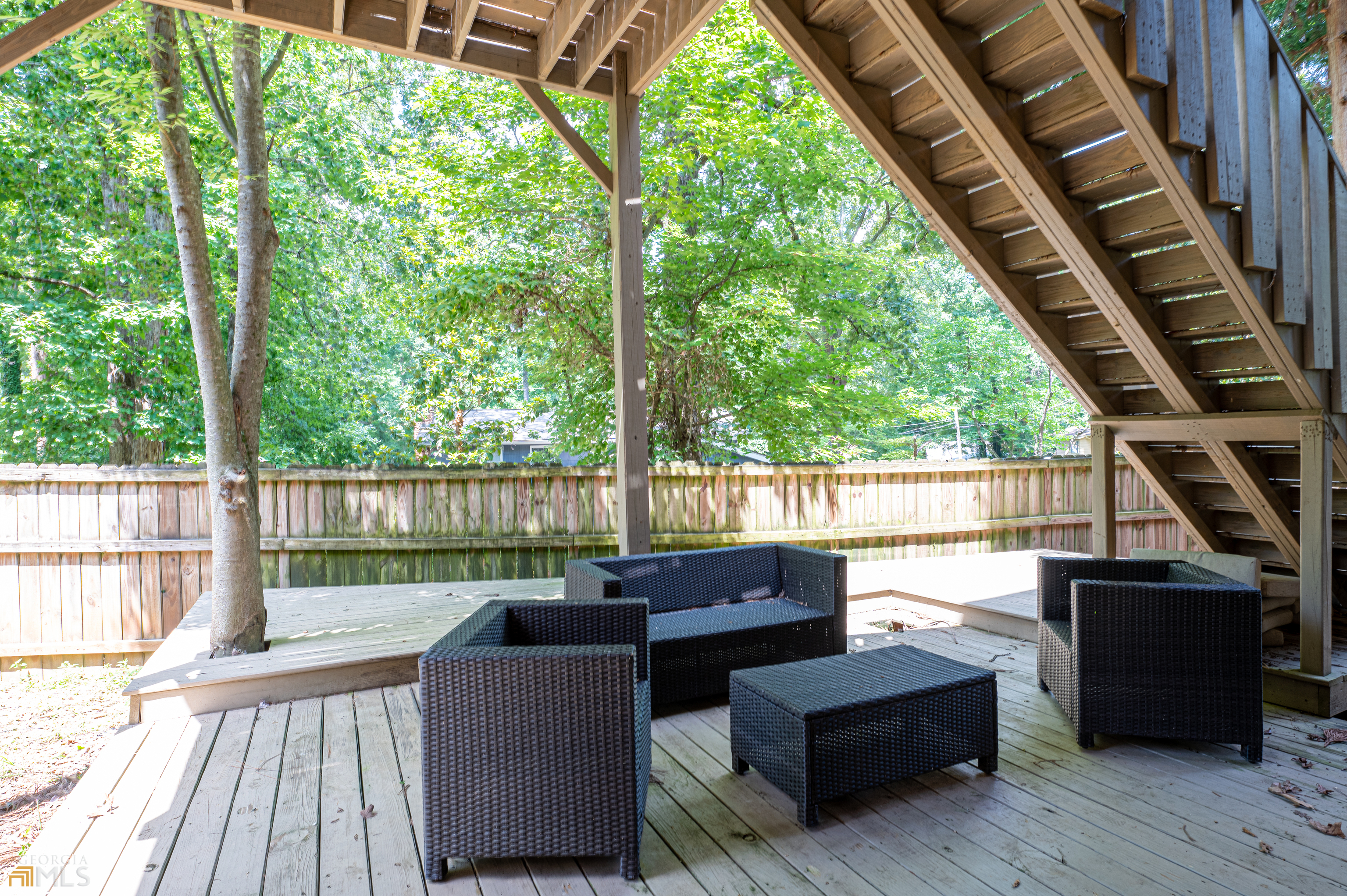 300 SE Hickory Springs Drive SE