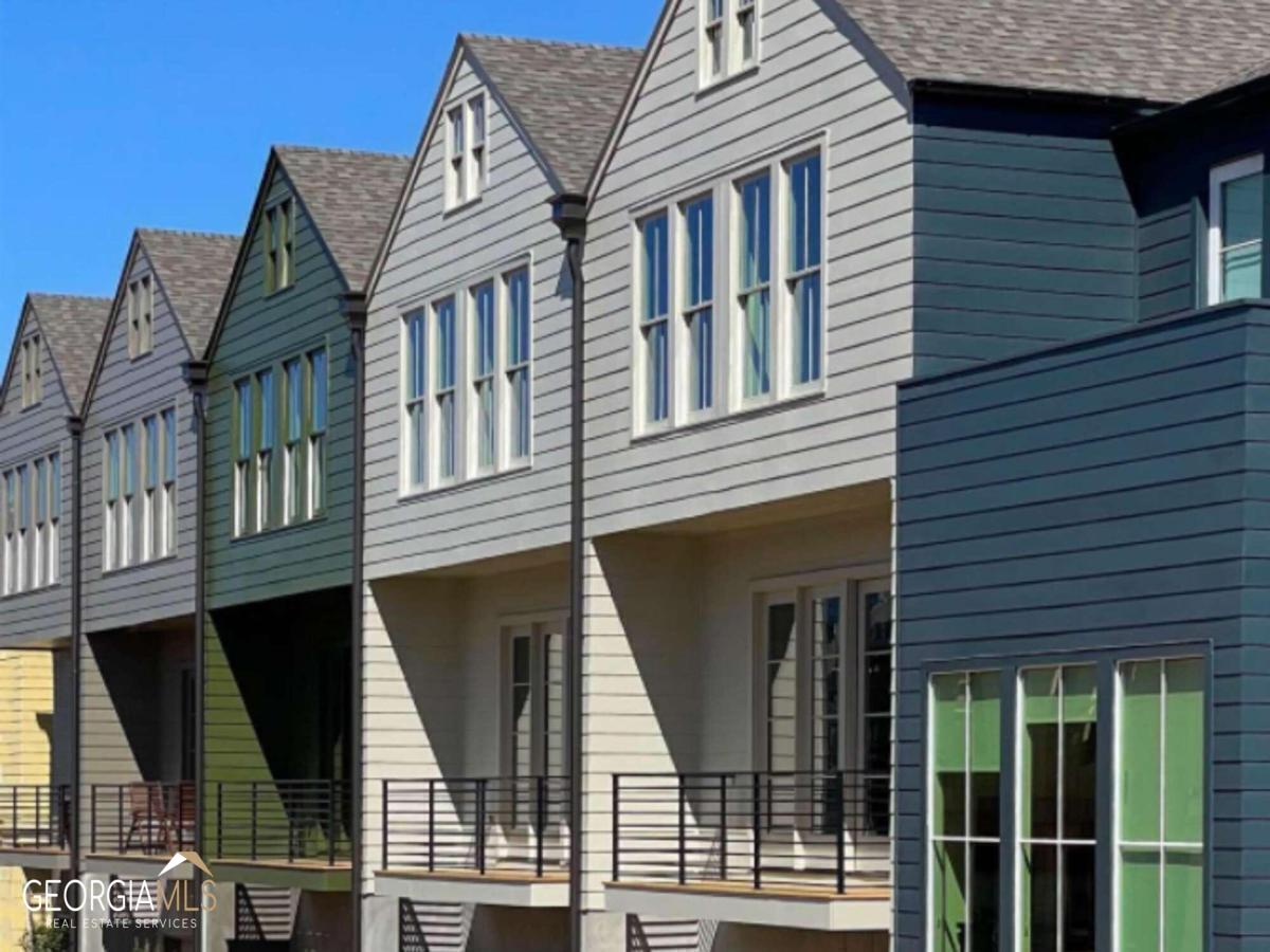 695 Eustace Street SE