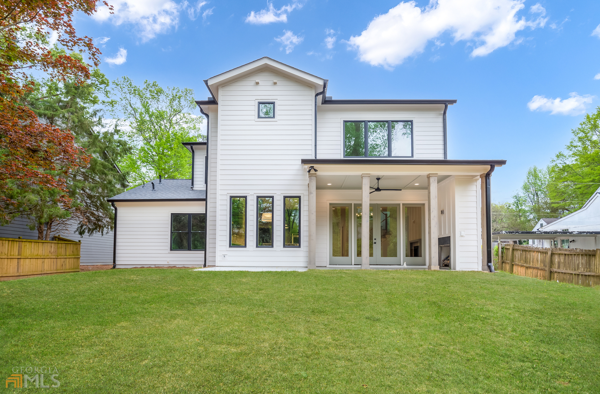 1909 Dyer Circle