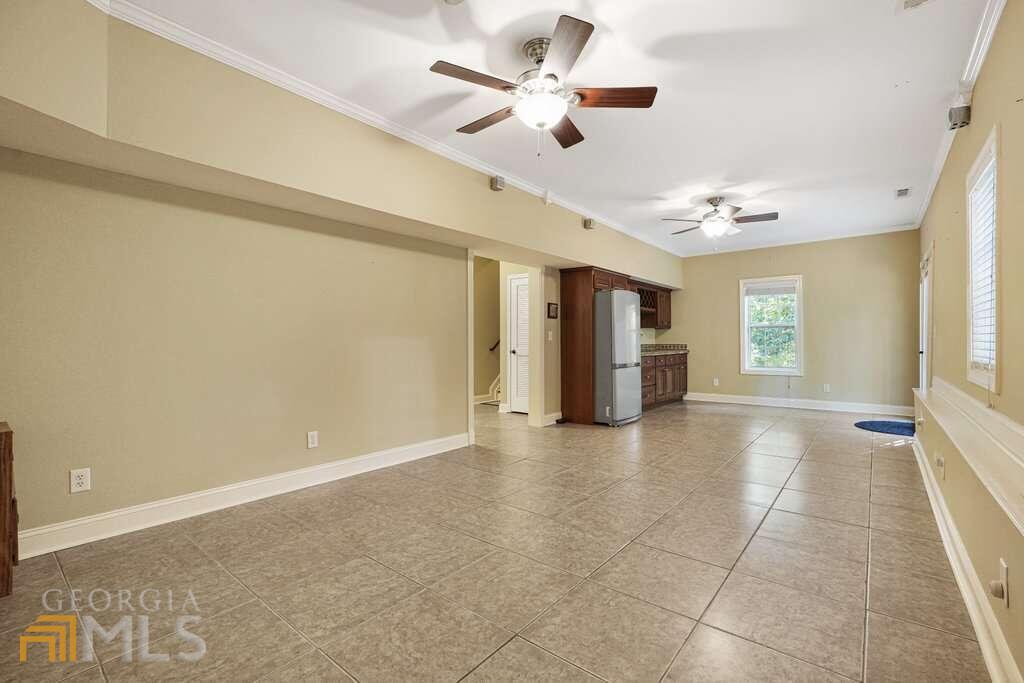 7370 Lanier Cove Court