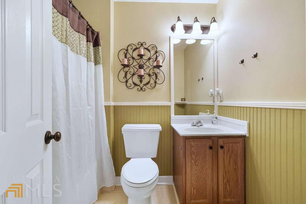 7370 Lanier Cove Court