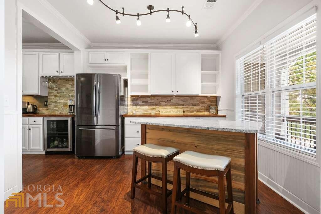 7370 Lanier Cove Court
