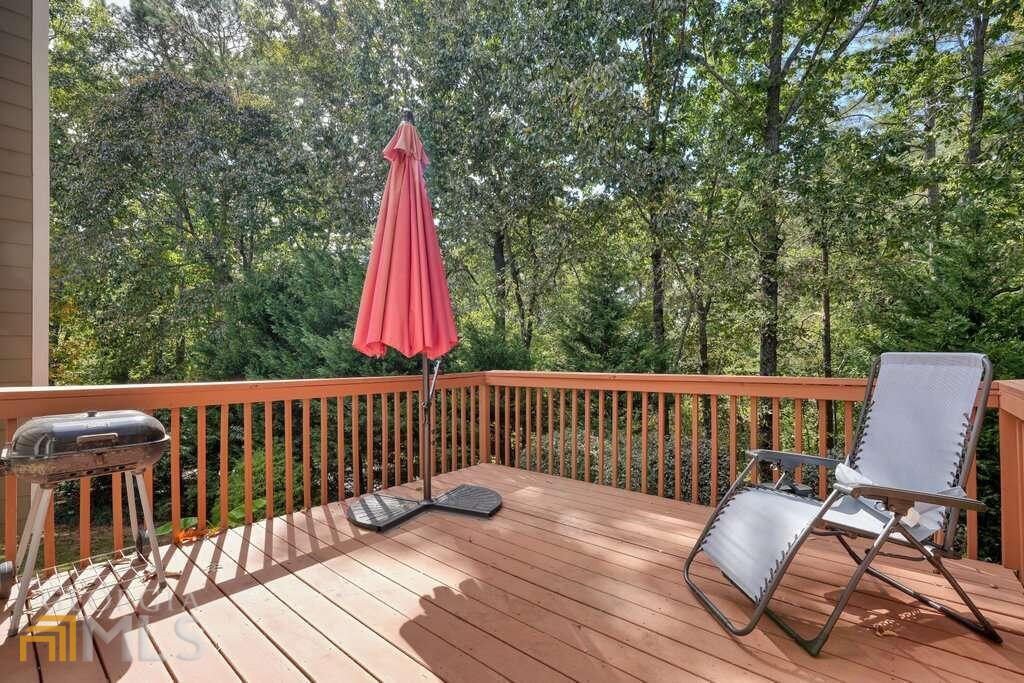 7370 Lanier Cove Court