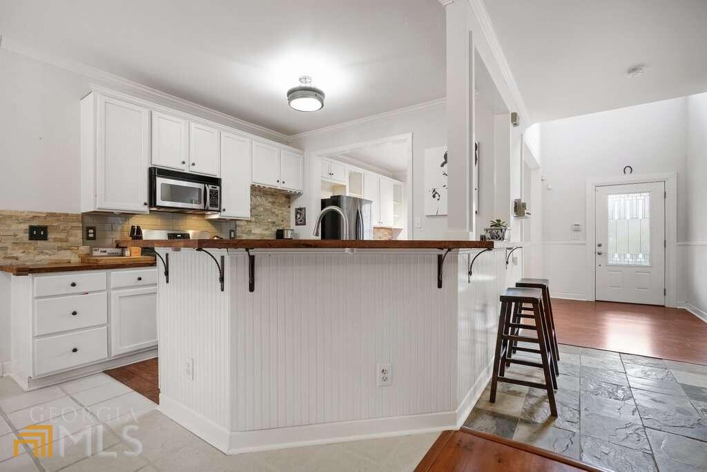 7370 Lanier Cove Court