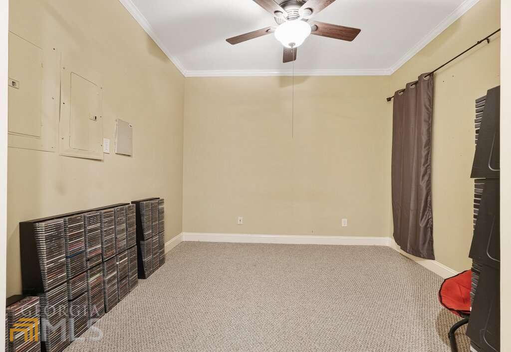 7370 Lanier Cove Court