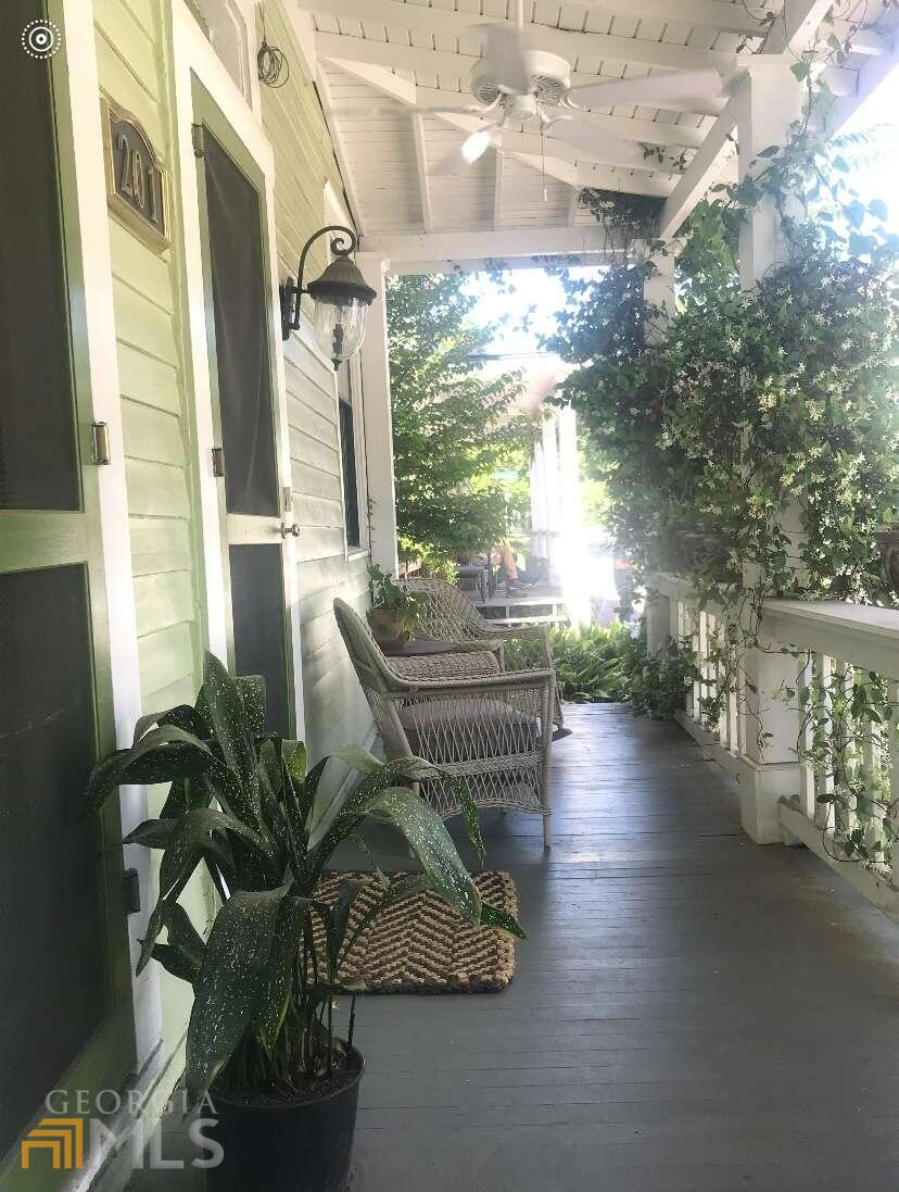201 Carroll Street SE
