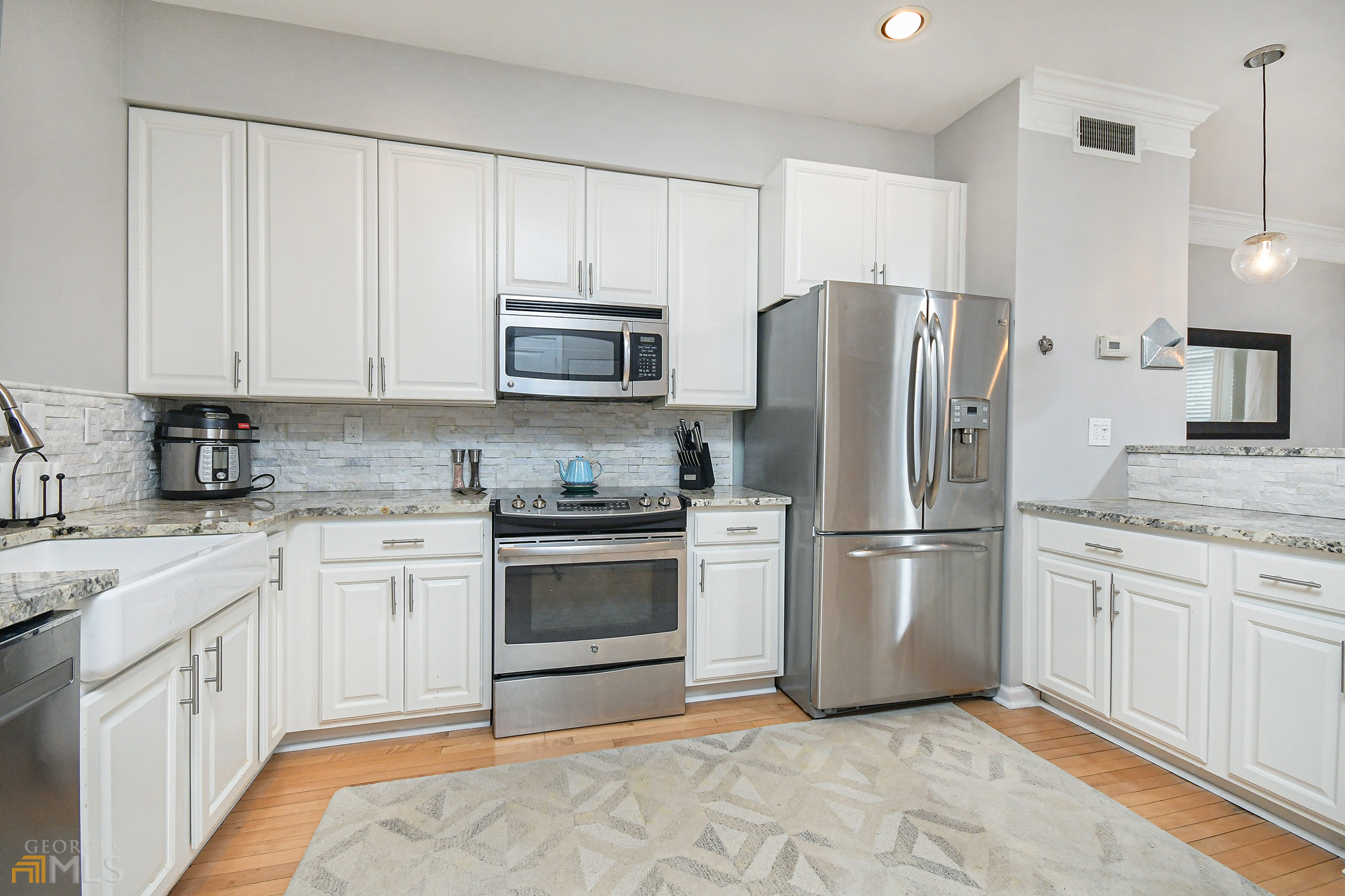375 Highland Avenue NE # 303
