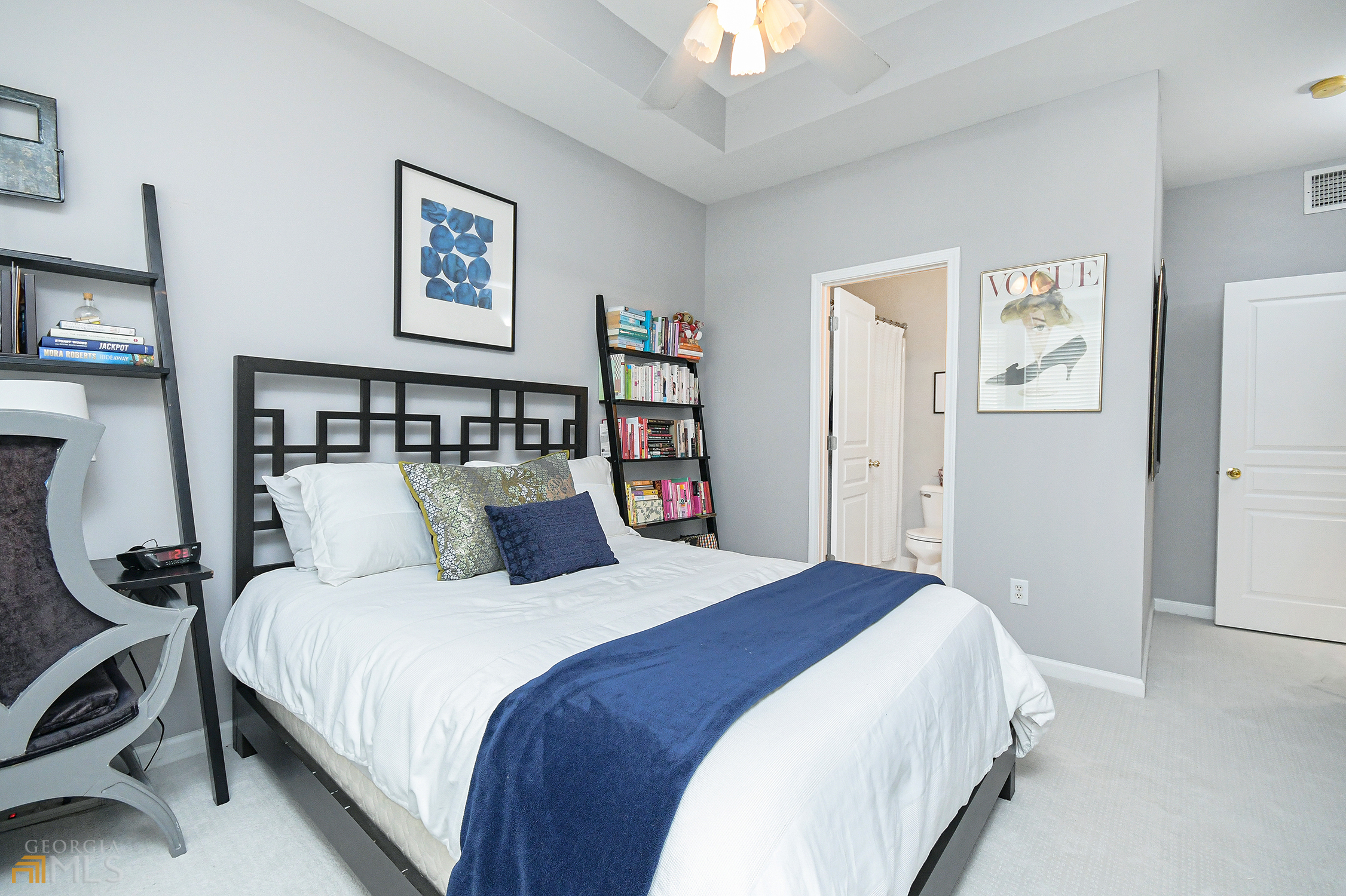 375 Highland Avenue NE # 303