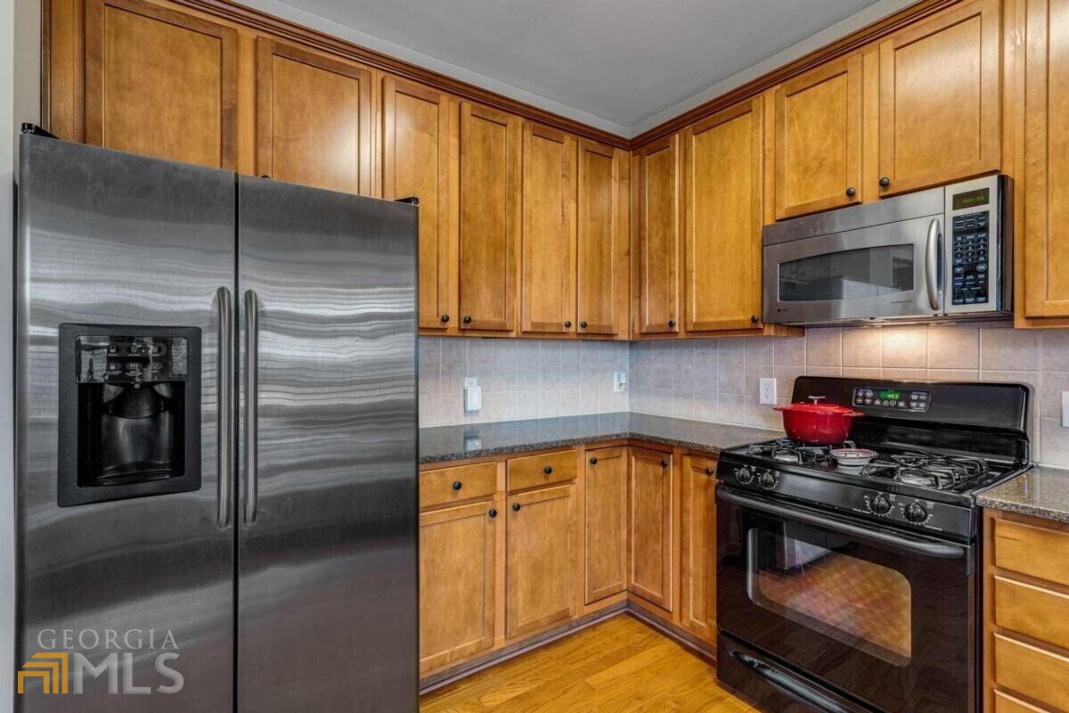 526 Village Arbor Park