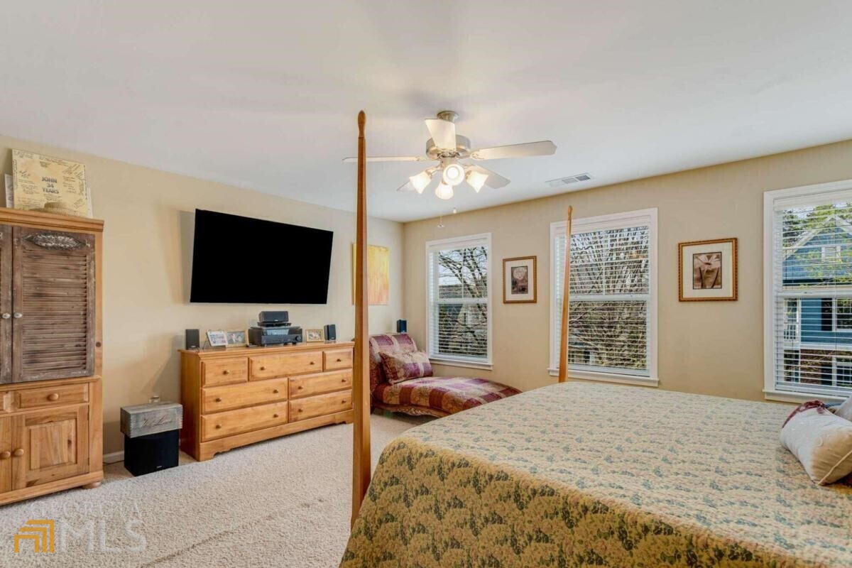 526 Village Arbor Park