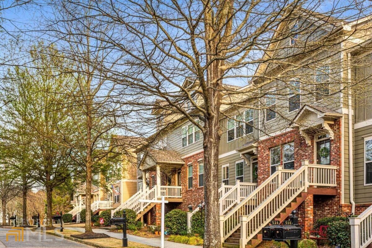 526 Village Arbor Park