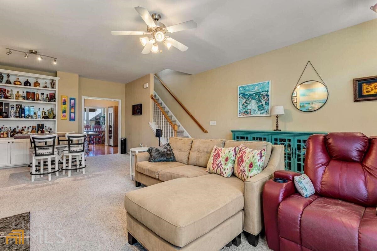 526 Village Arbor Park