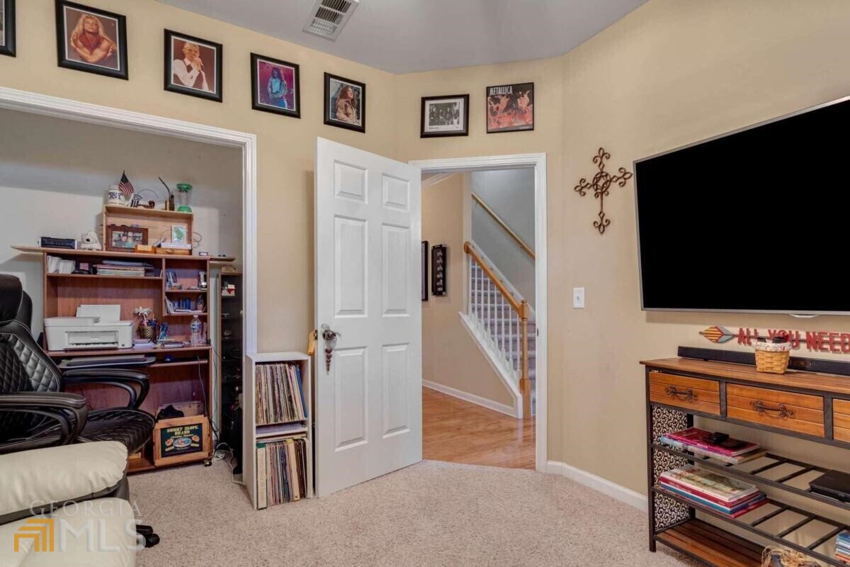 526 Village Arbor Park