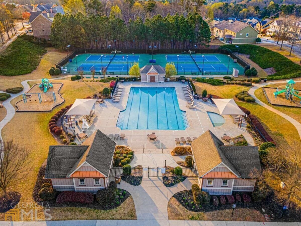 526 Village Arbor Park
