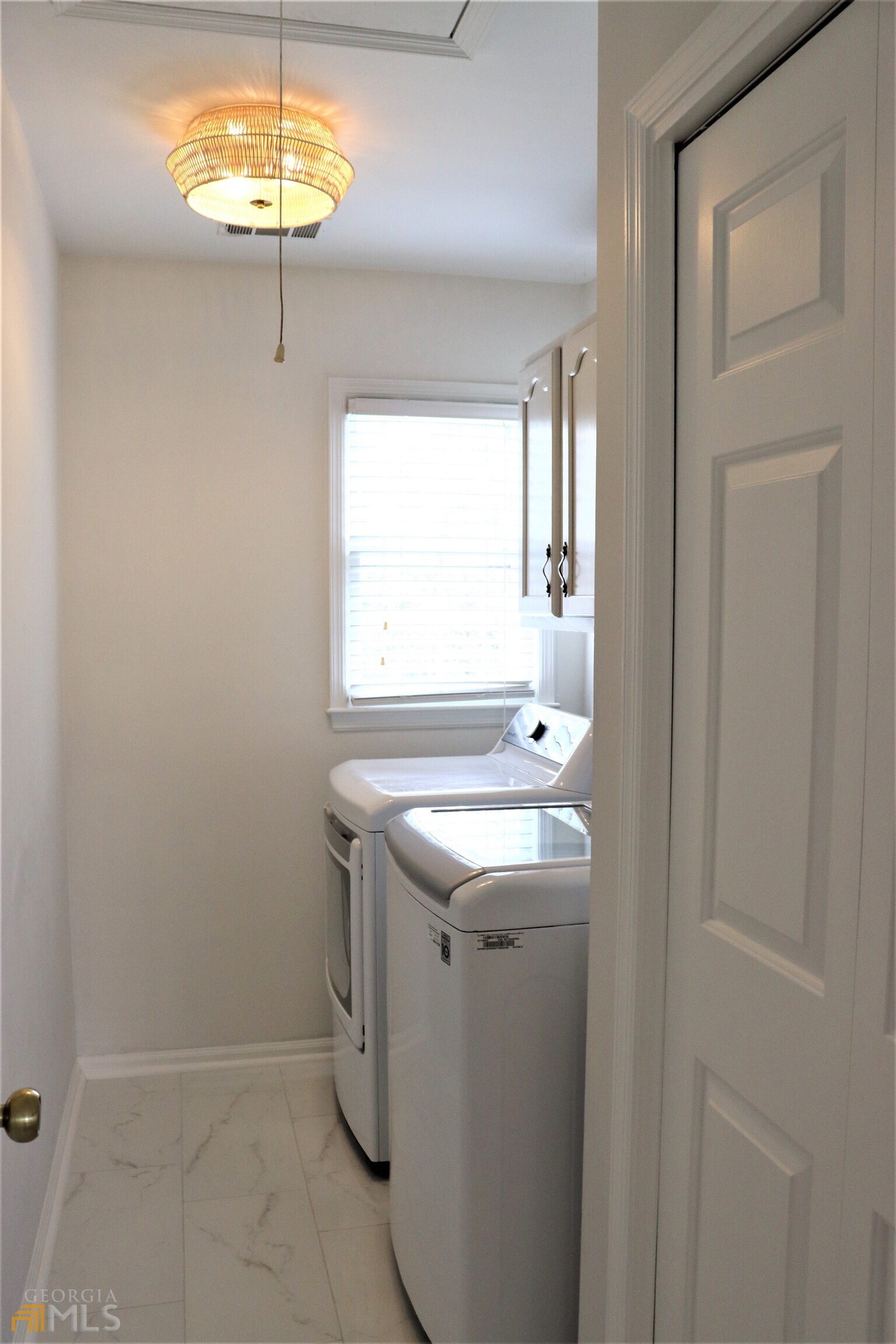 120 Barrow Downs