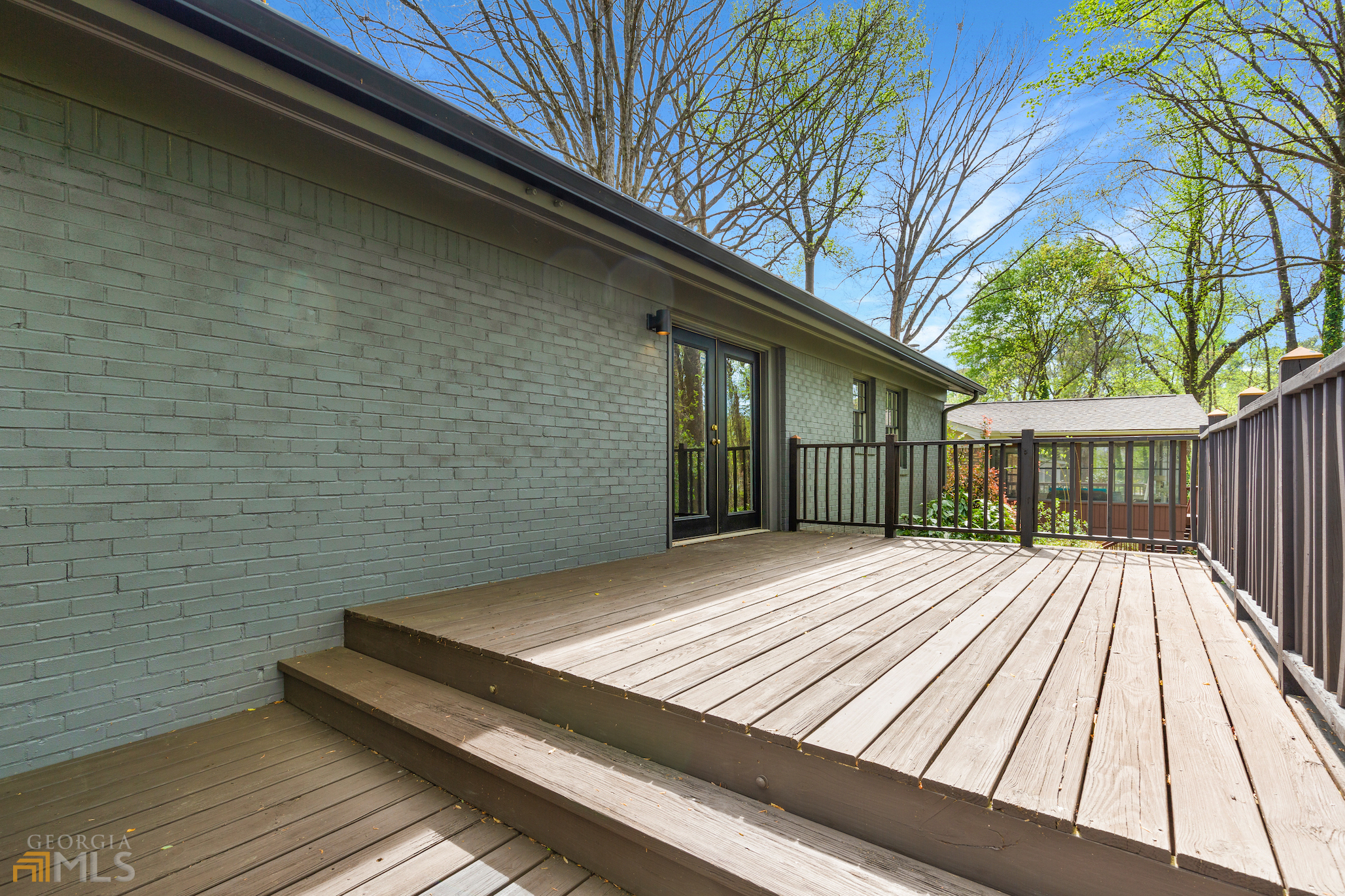 4010 Longview Drive