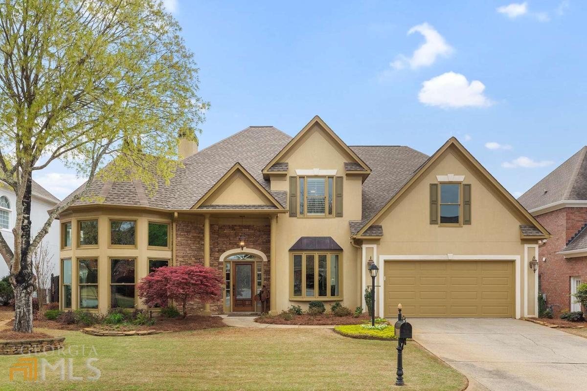 4636 Dandelion Circle NE