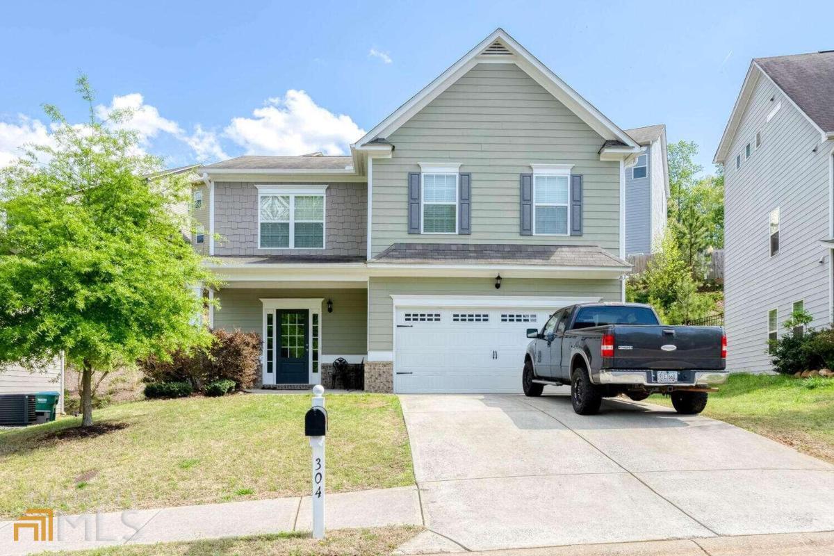 304 India Lane