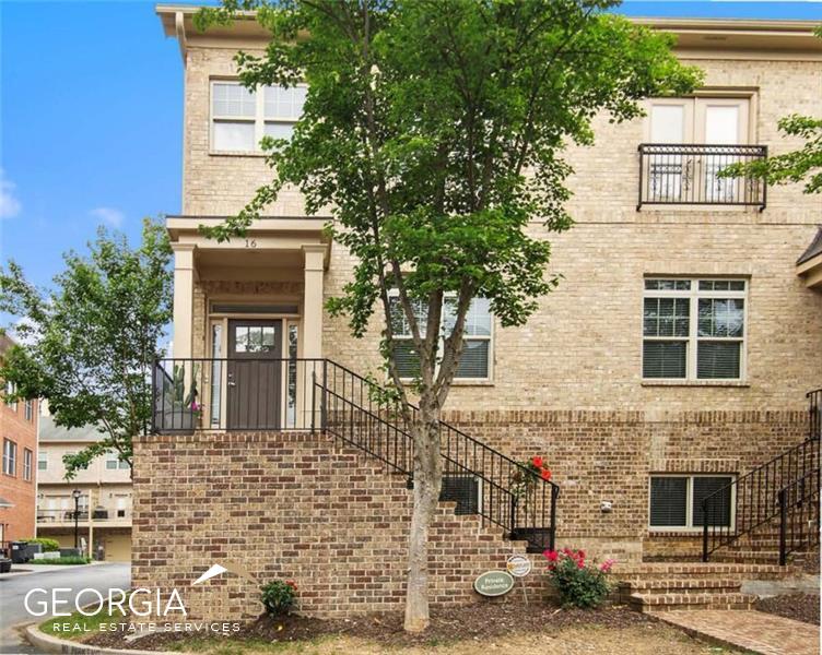 745 Fountainhead Lane NE # 16