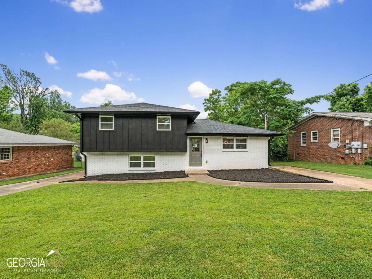1423 Vesta Terrace