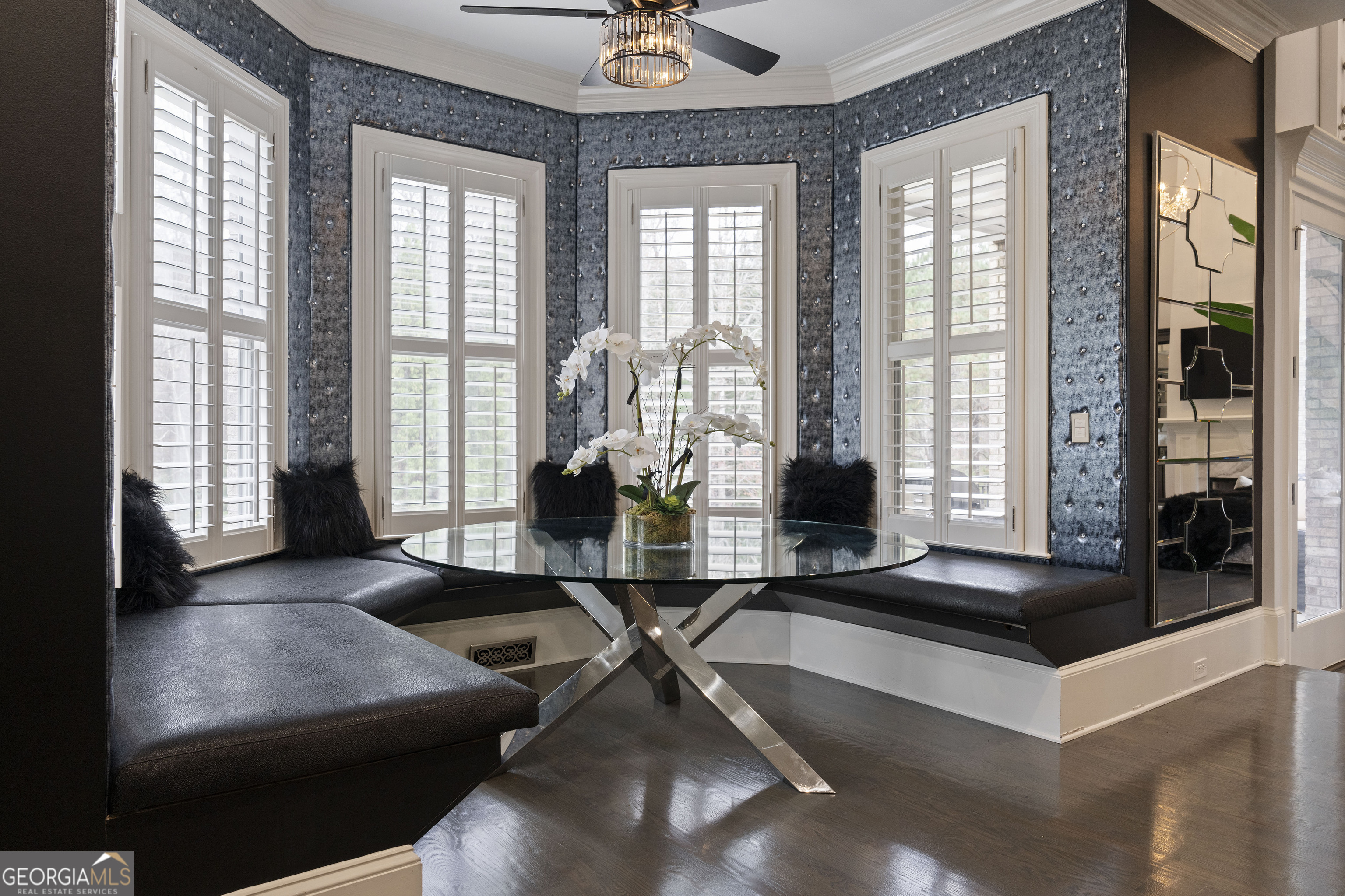 904 Carriage Path SE