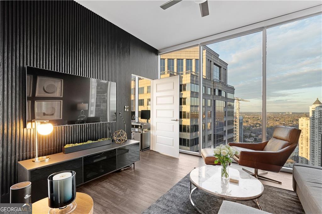 1080 Peachtree Street NE UNIT 2902