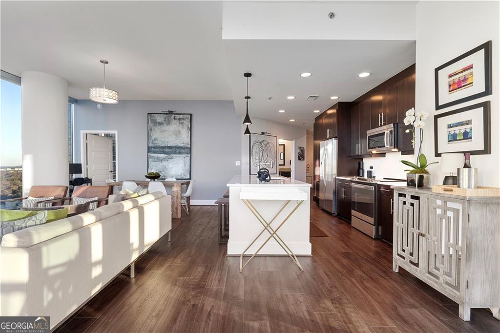 1080 Peachtree Street NE UNIT 2902