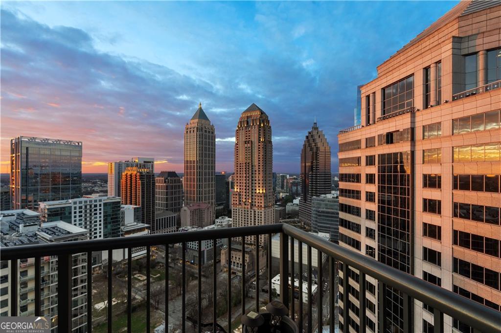 1080 Peachtree Street NE UNIT 2902