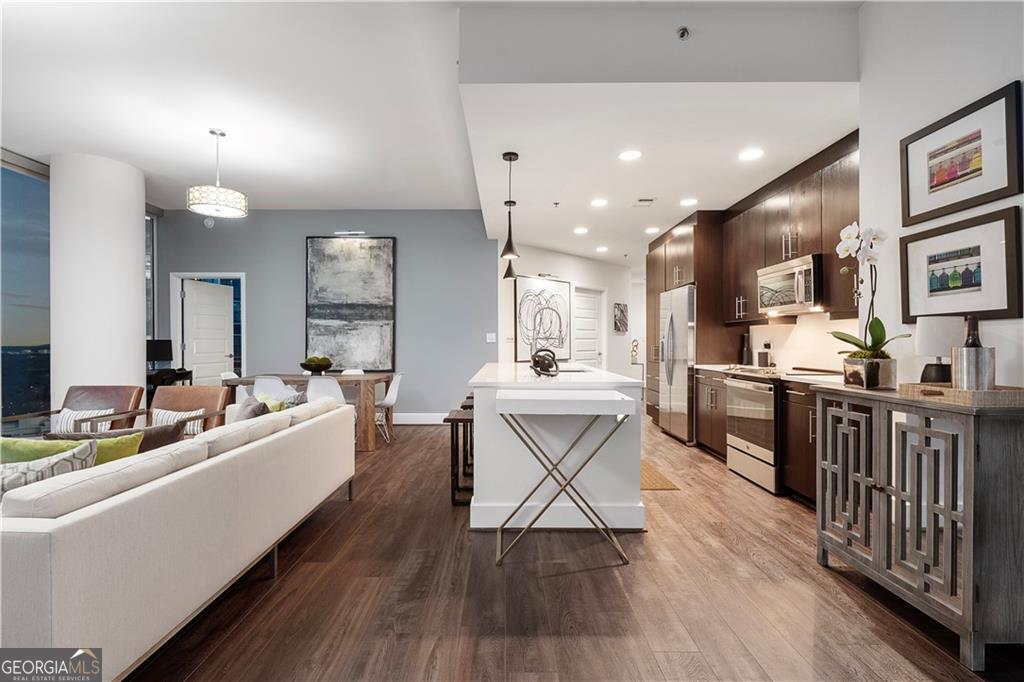 1080 Peachtree Street NE UNIT 2902
