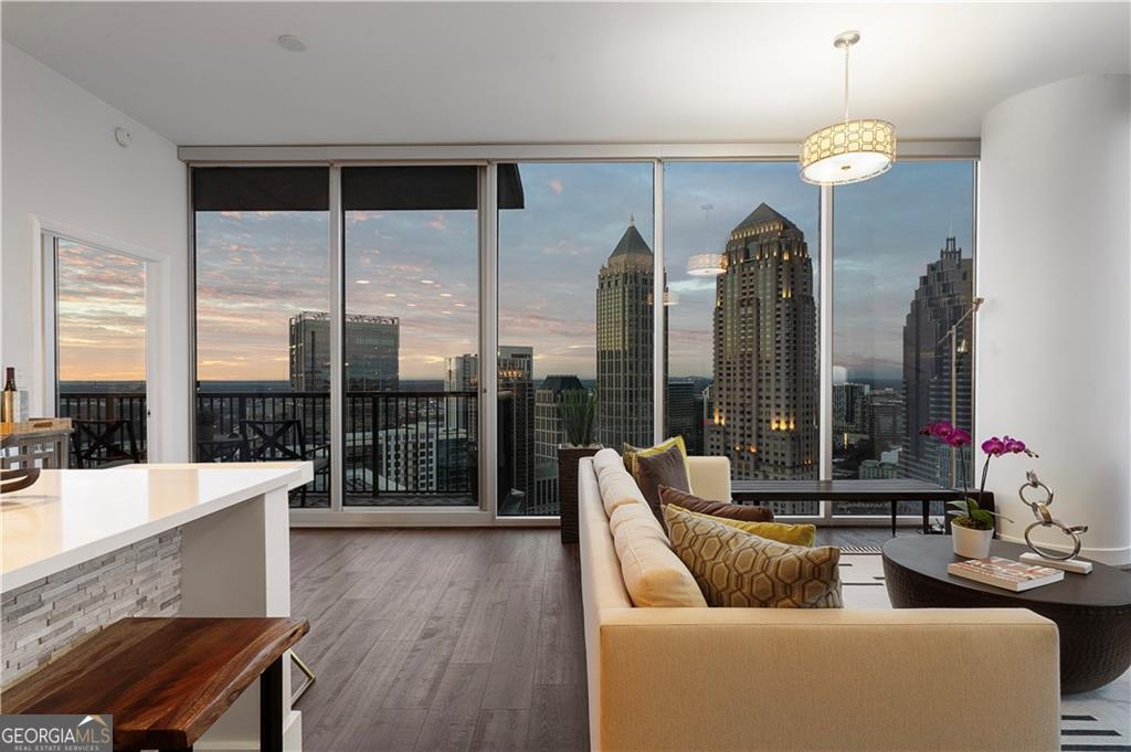 1080 Peachtree Street NE UNIT 2902