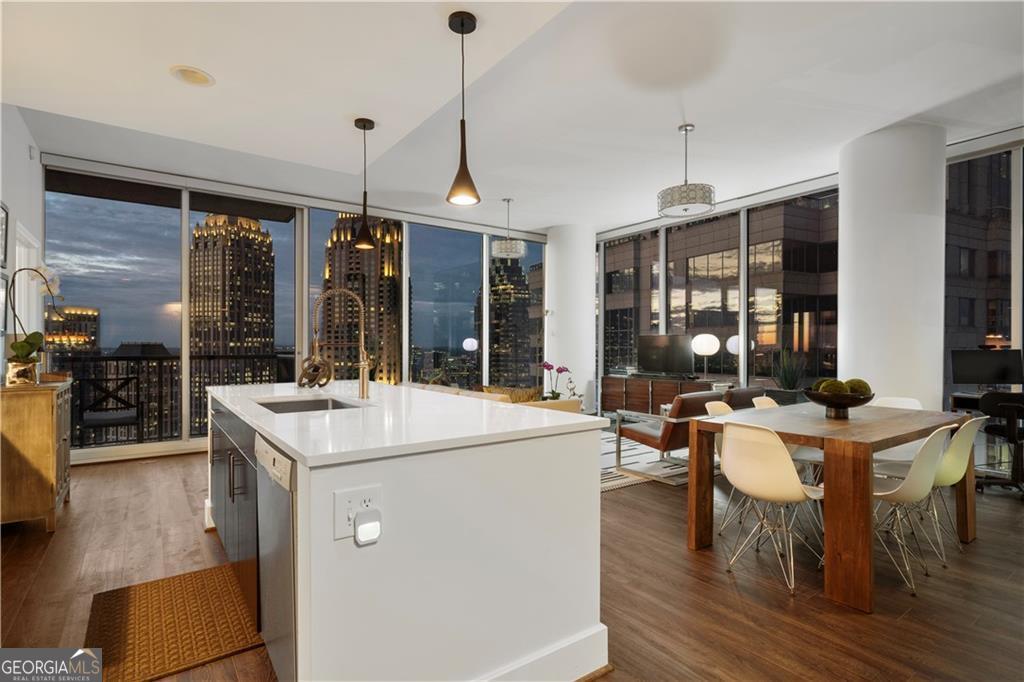 1080 Peachtree Street NE UNIT 2902