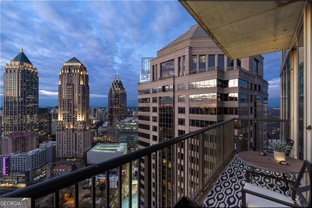 1080 Peachtree Street NE UNIT 2902
