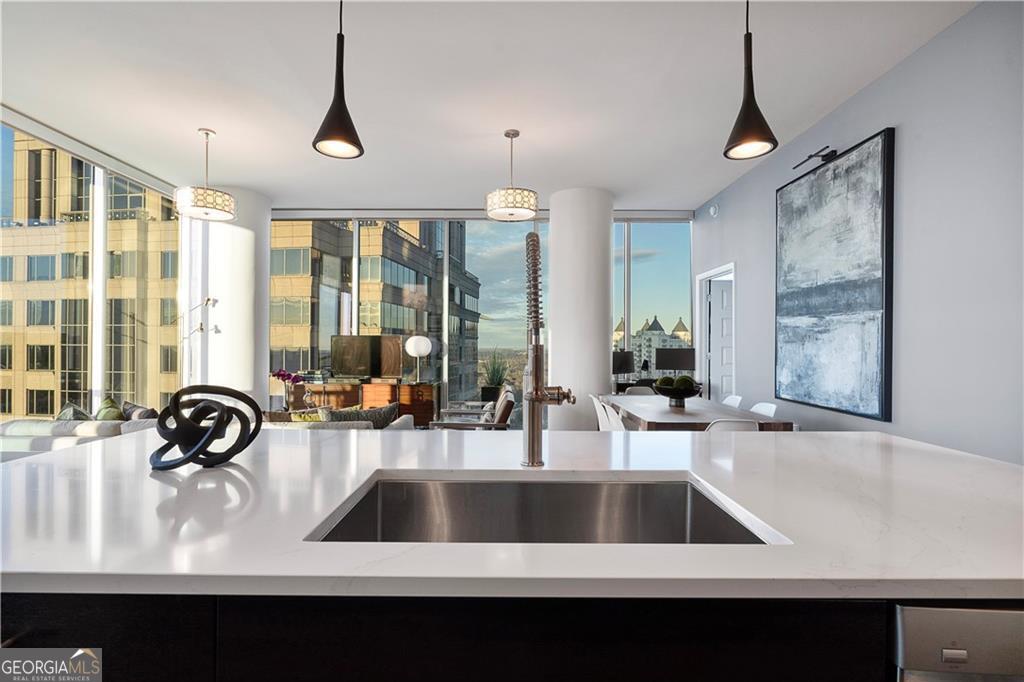 1080 Peachtree Street NE UNIT 2902