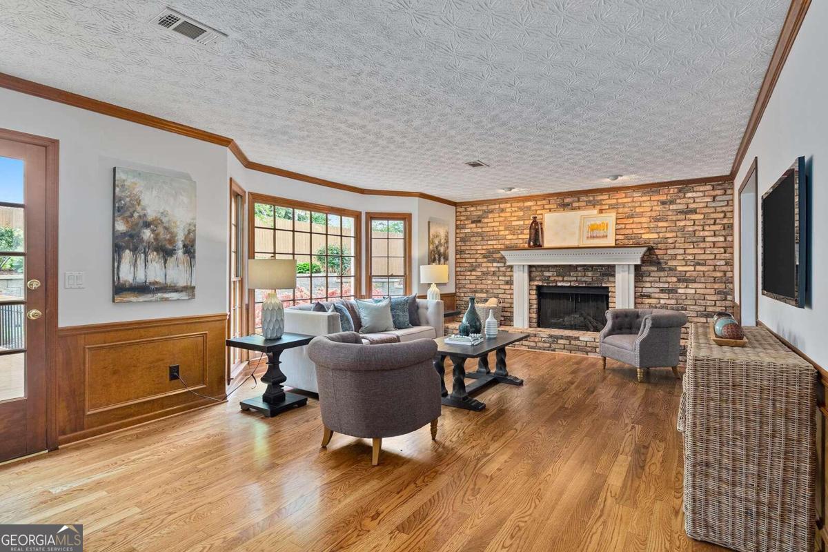 1827 Jacksons Creek Drive
